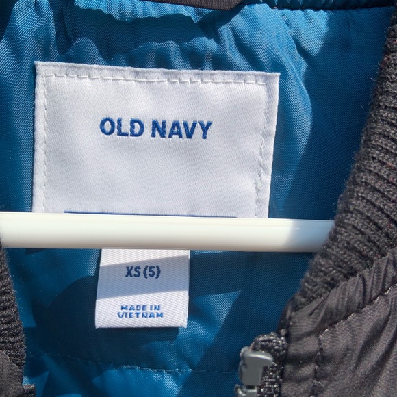 Old Navy Bomber Jacket NWT - Picture 3 of 3